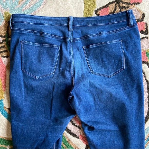 Universal Thread Mid Rise Skinny - Picture 5 of 5
